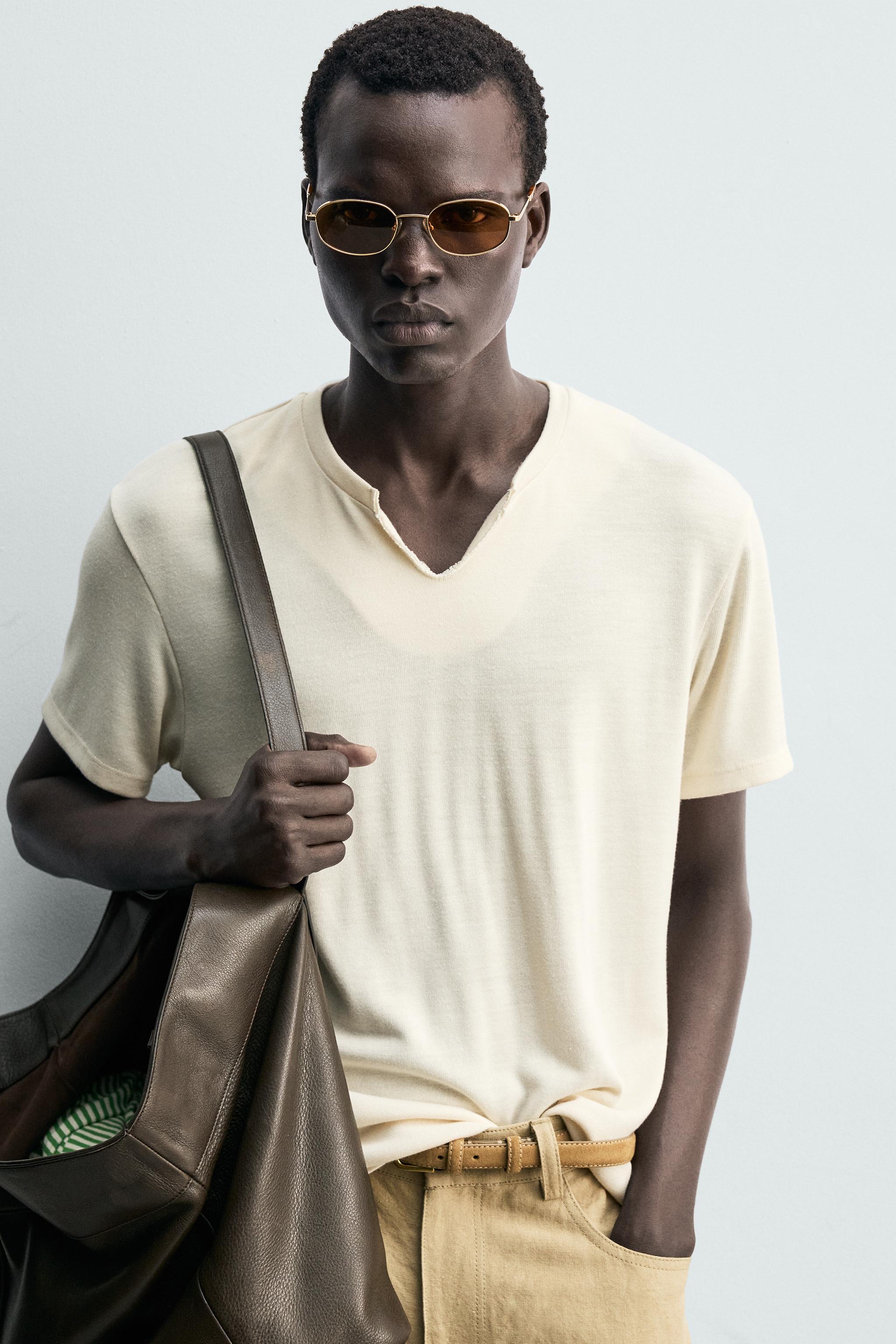 OPEN HENLEY NECK T-SHIRT